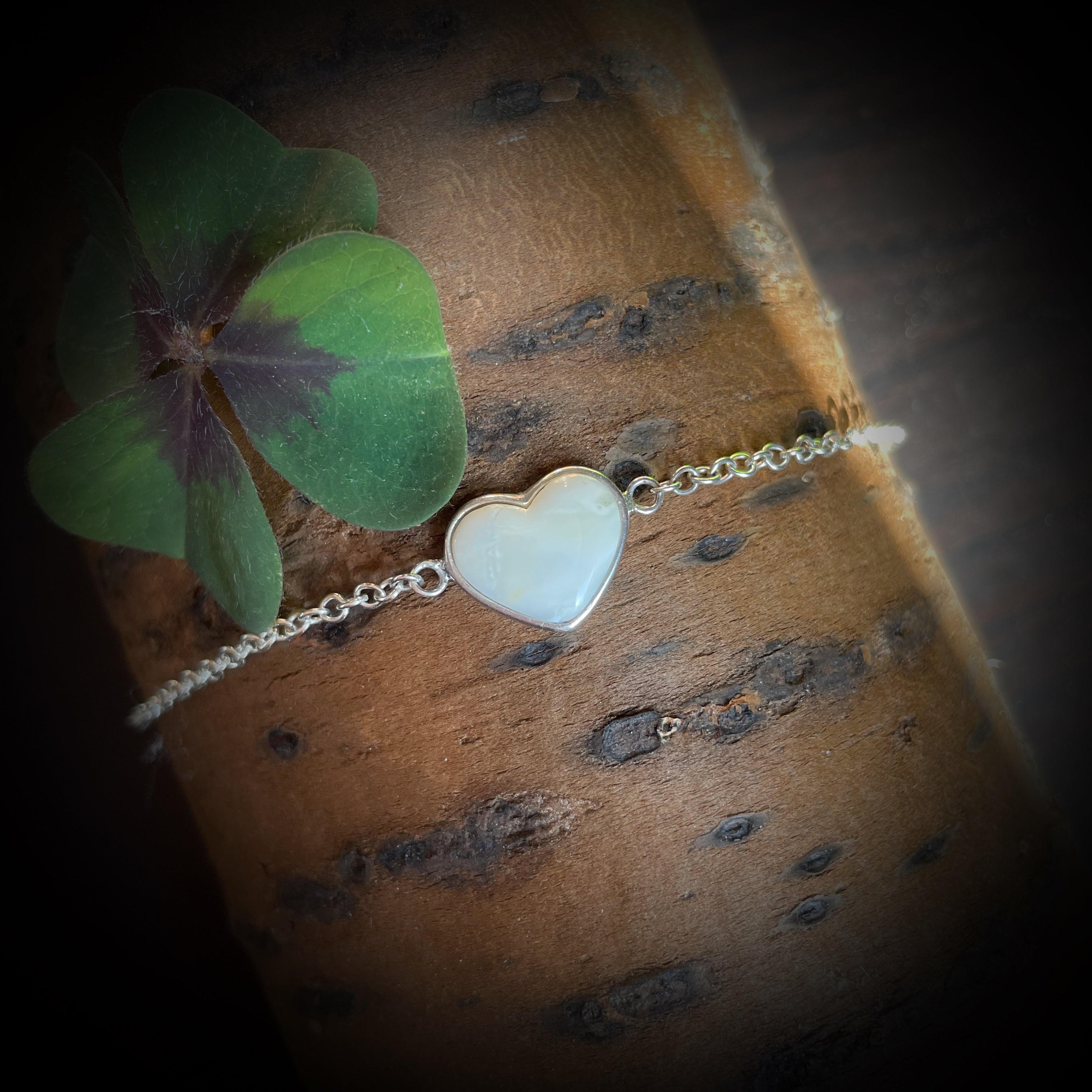 Armband mit Pferdezahn